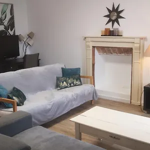 Maison Dans Le Village De Hébergement de vacances